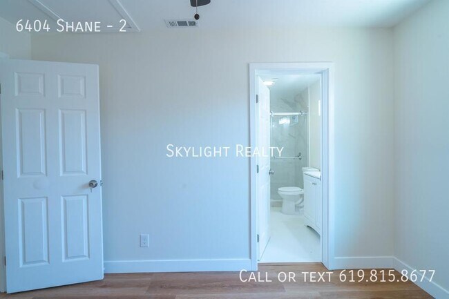 Building Photo - 6404 Shane-2