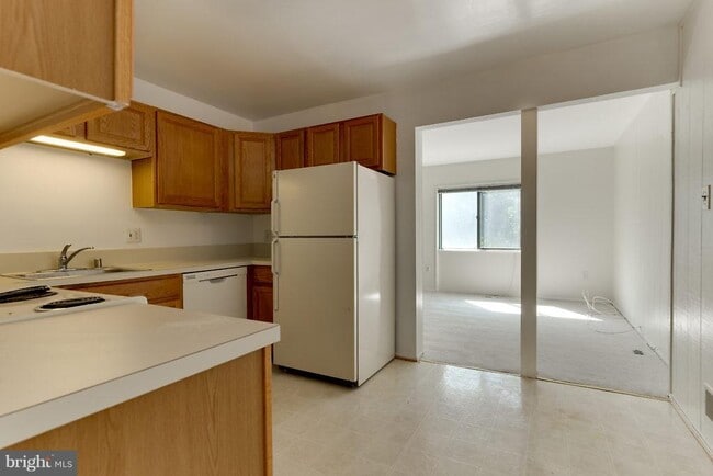 Building Photo - 9830 Sweet Mint Dr