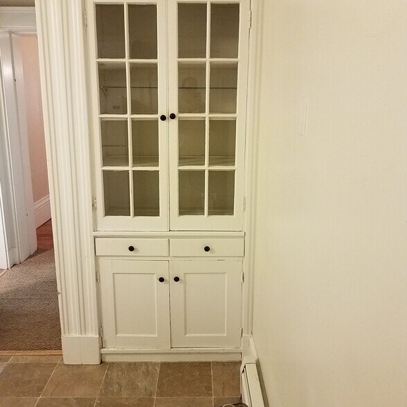 Building Photo - 239 S Main St