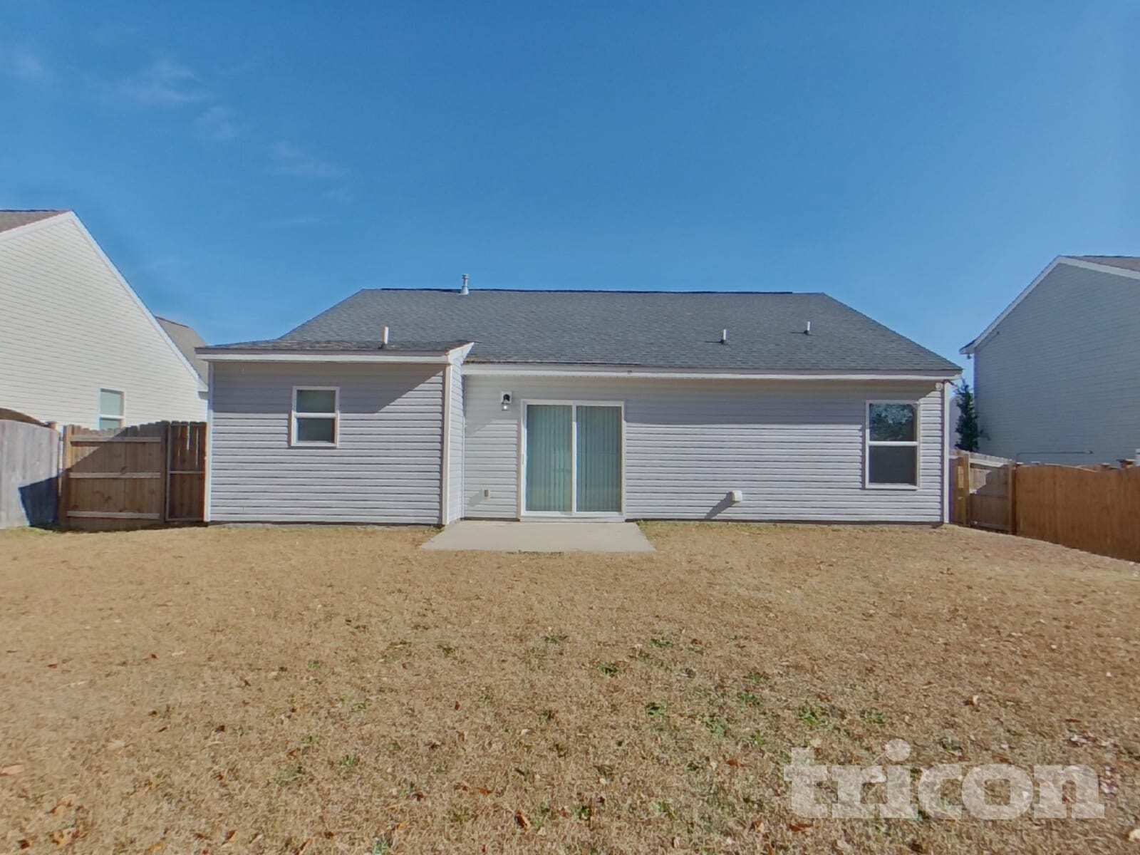 Building Photo - 474 Finch Ln