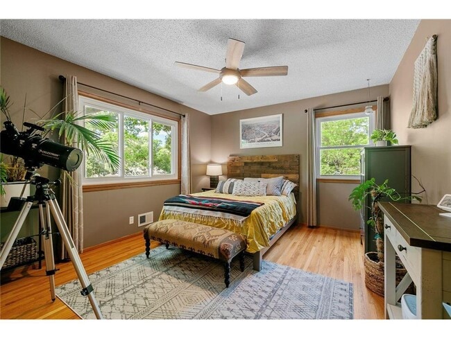 Building Photo - 1620 Winnetka Ave N