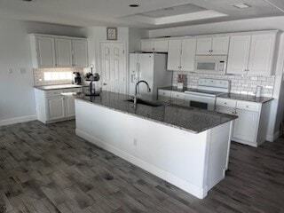 Building Photo - 14010 Hawksnest Bay Dr