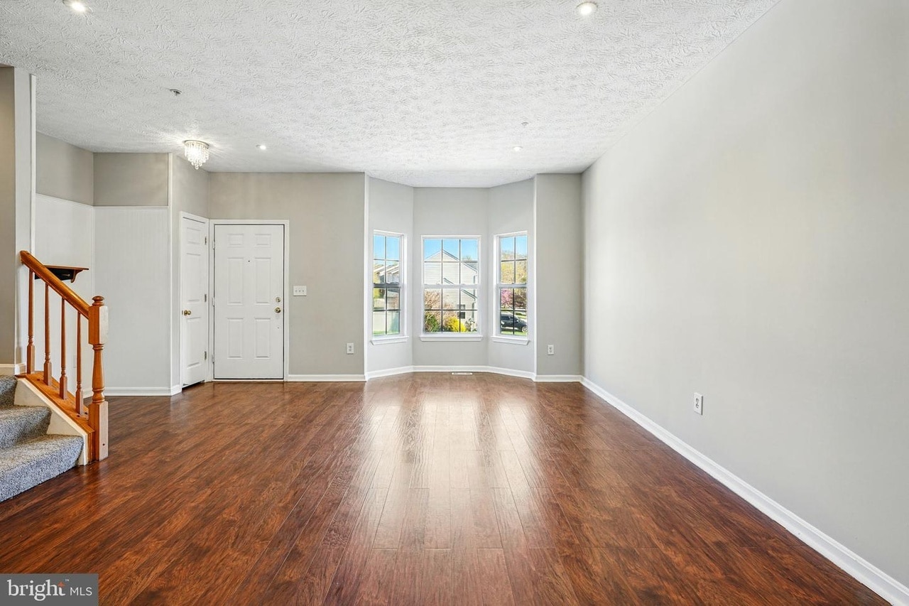 Building Photo - 4106 Lavender Ln