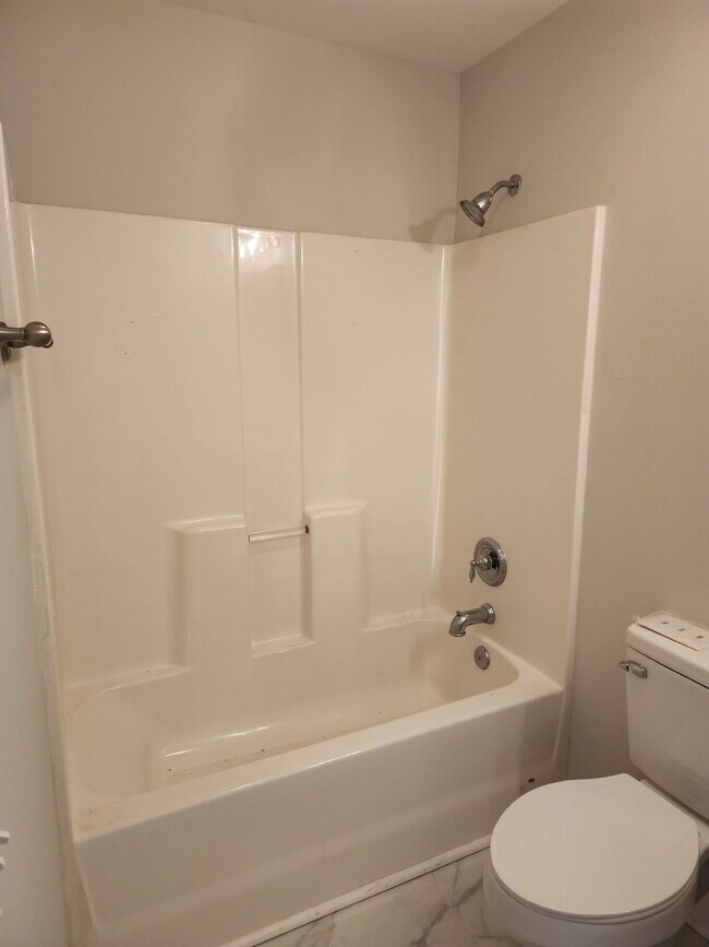 Building Photo - Carroll Crossing-Duplex in Winterville
