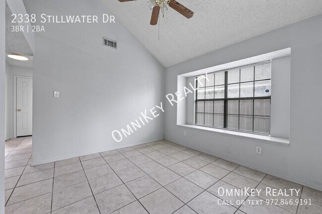 Building Photo - 2338 Stillwater Dr