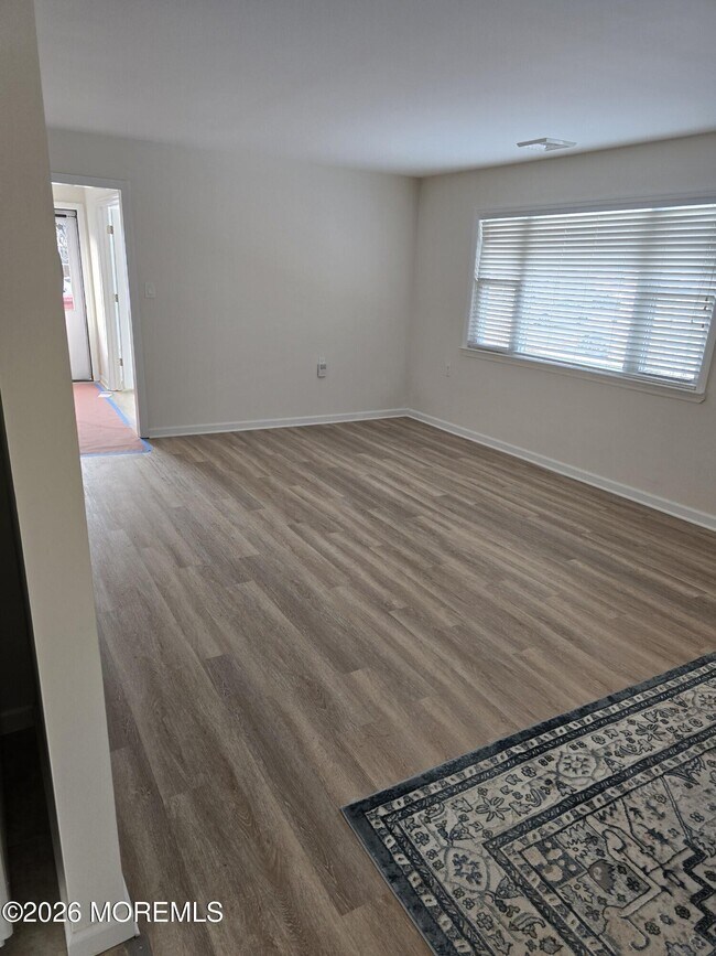 Building Photo - 420 St Thomas Dr