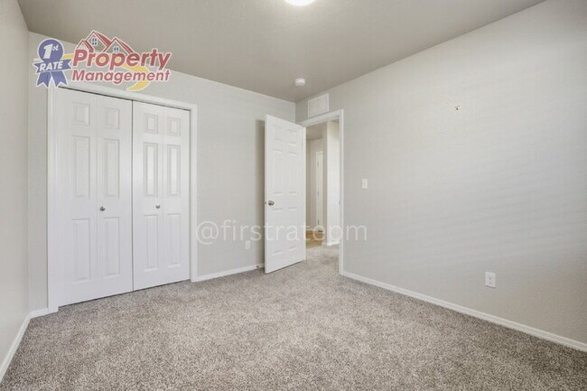 Building Photo - 12794 Conner St