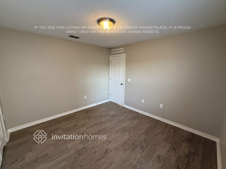 Building Photo - 2966 Elbib Dr