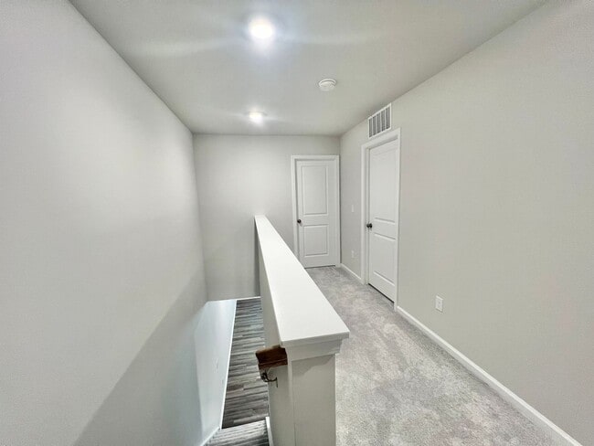 Building Photo - Newly Built 3BD, 2.5BA Raleigh Townhome in...
