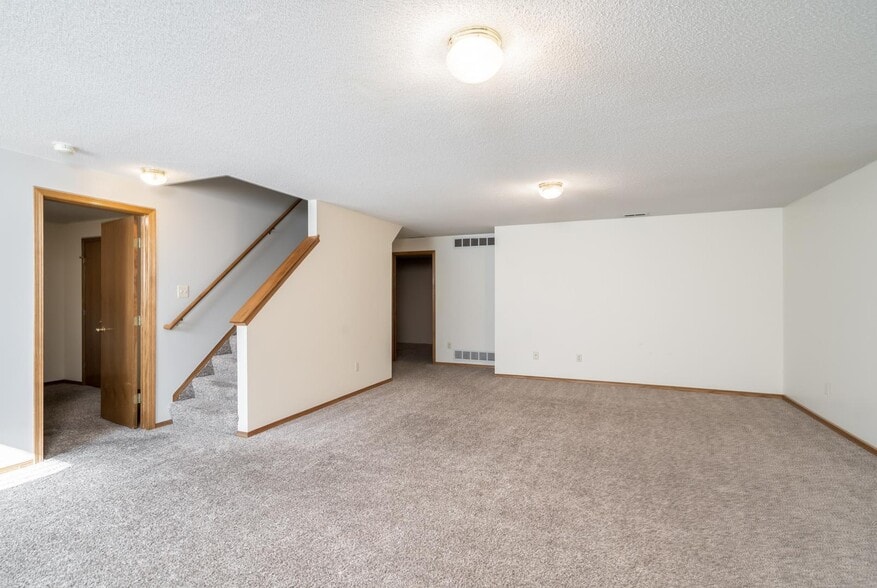 Family Room to Bedroom, Bath & Storage Room - 6317 Quail Ridge St