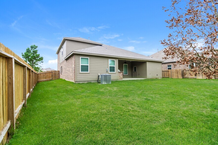 Building Photo - 7536 Tyler Run
