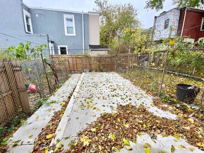 Building Photo - 431 N 50th St
