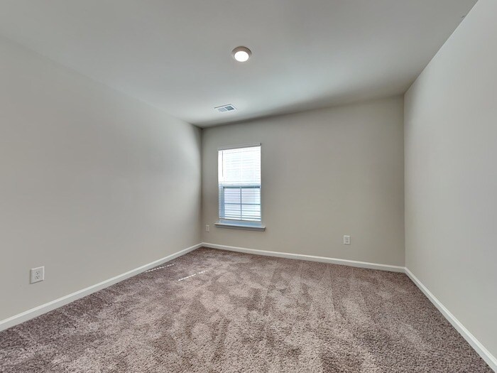 Building Photo - 1655 Commendable Ct