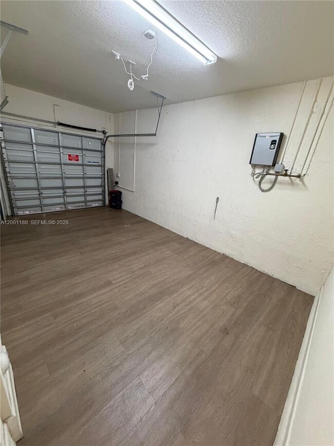 Building Photo - 11104 W 33rd Way