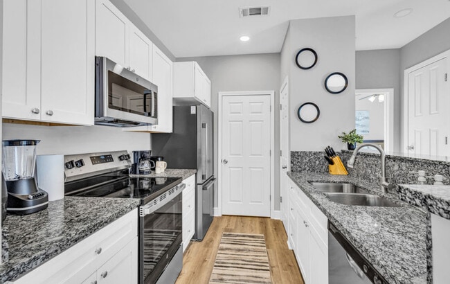 Building Photo - 12088 Lamey Brg Rd