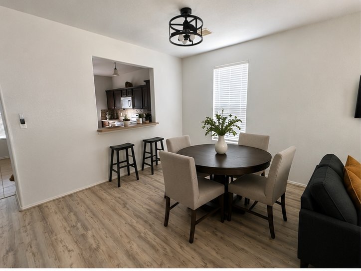 Building Photo - 16818 Mammoth Springs Dr