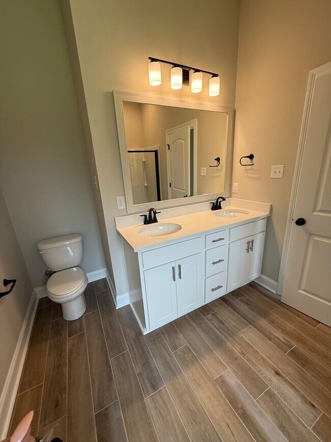 Building Photo - Move in Ready! Beautiful 3 Bedroom and 3 Baths New Construction Home