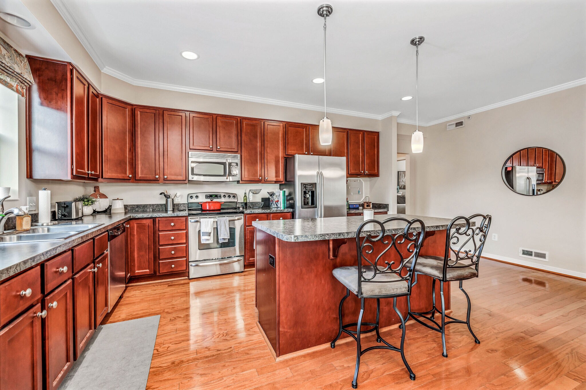 Kitchen - 3316 Wasson Rd
