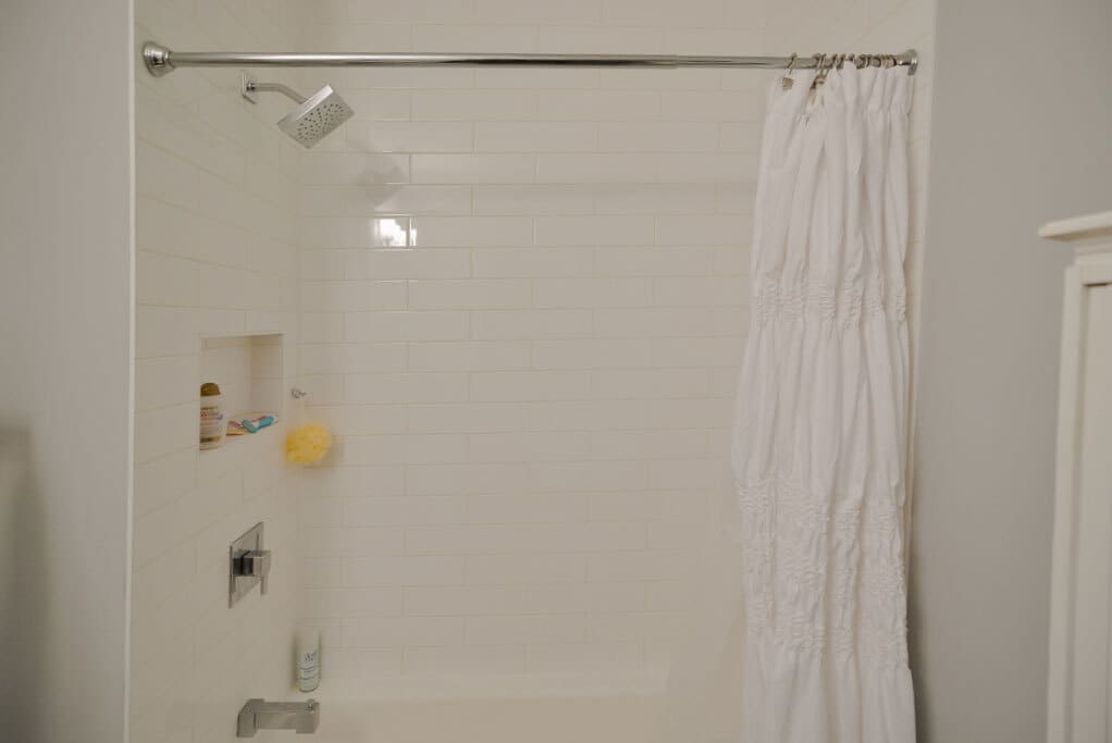 Building Photo - 4312 N Ashland Ave