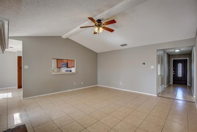 Building Photo - 420 Revolution Ln