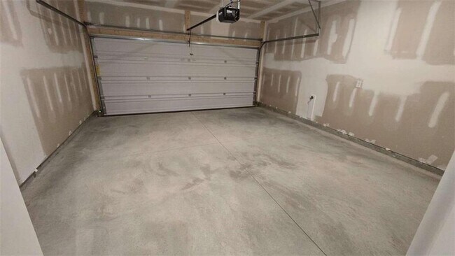 Building Photo - 5399 Allegro Ln