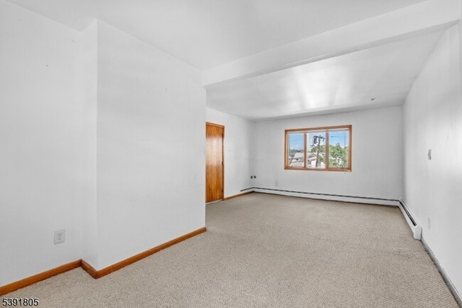 Building Photo - 91 Wesley St