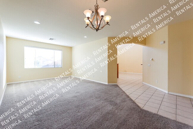 Building Photo - 4337 W Powell Dr