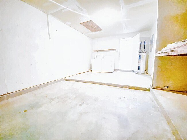 Building Photo - 109 Hughson Ct