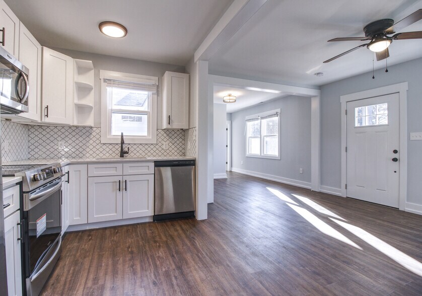 Building Photo - 515 flint st