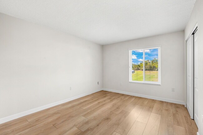 Building Photo - 1700 Commodore Blvd