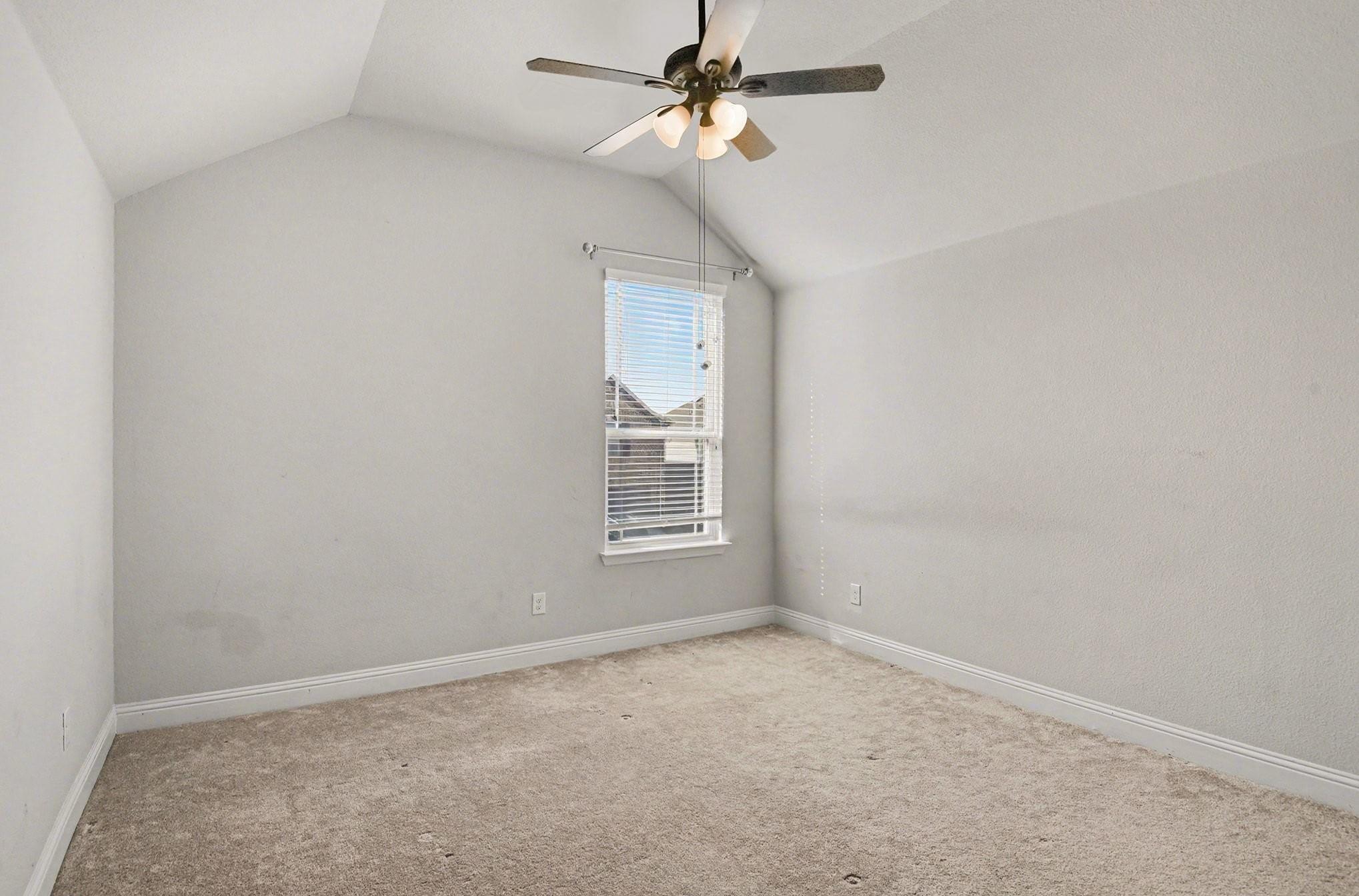 Building Photo - 6116 Cooper Creek St