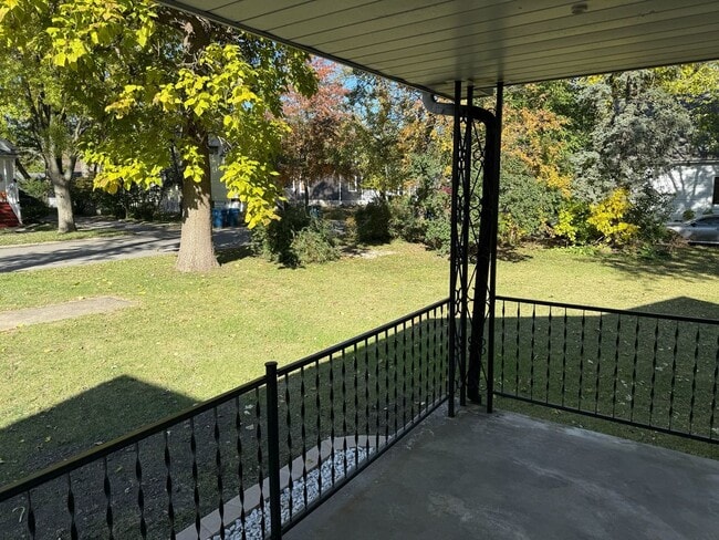 Building Photo - 3141 Green St