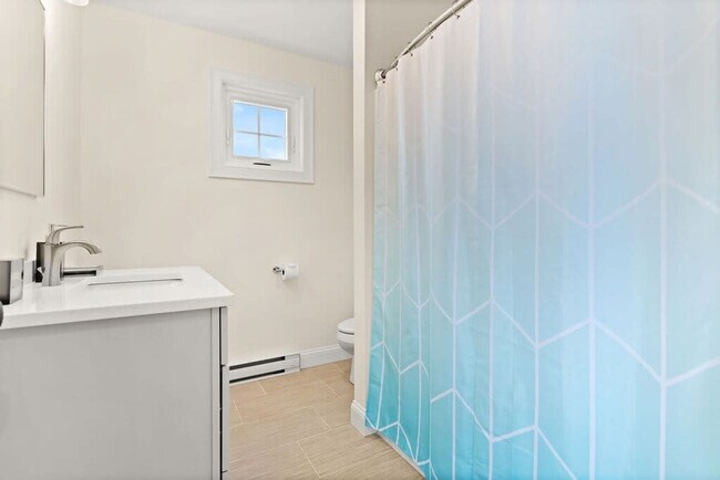 Building Photo - 74 Island Path