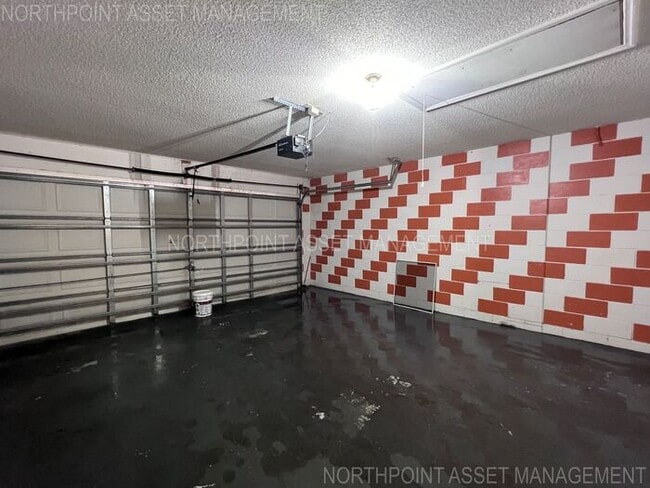 Building Photo - 3BR 2BA Home w/ 2-Car Garage • Dishwasher • Large Patio in Kissimmee