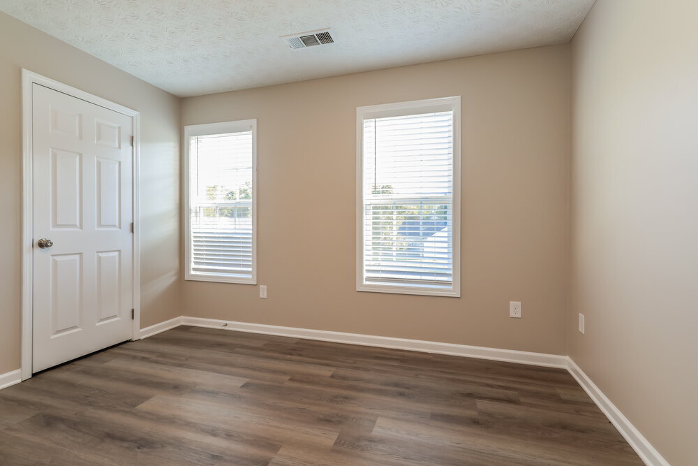 Building Photo - 10 Dearing Cove