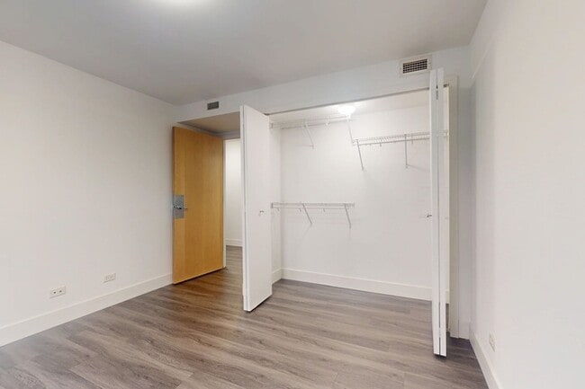 Floorplan - 1400 E. 57th Street