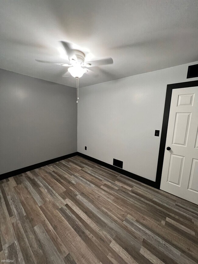 Building Photo - 3 br, 1 bath House - 1602 Jay Street