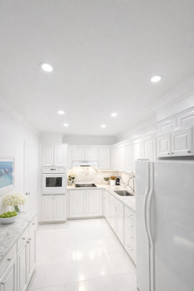 Building Photo - 4250 Galt Ocean Dr