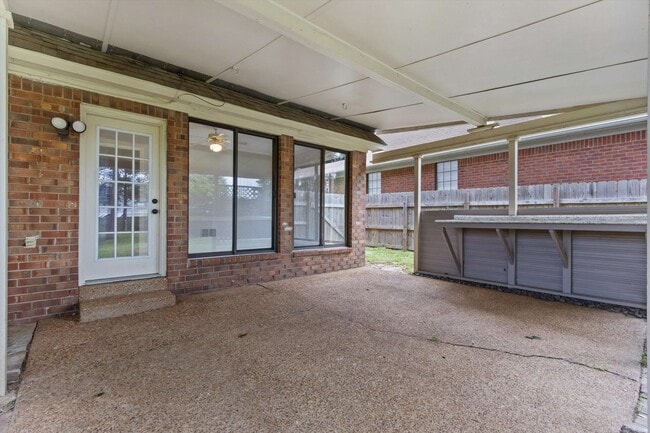 Building Photo - 3738 Brook Trail Ln