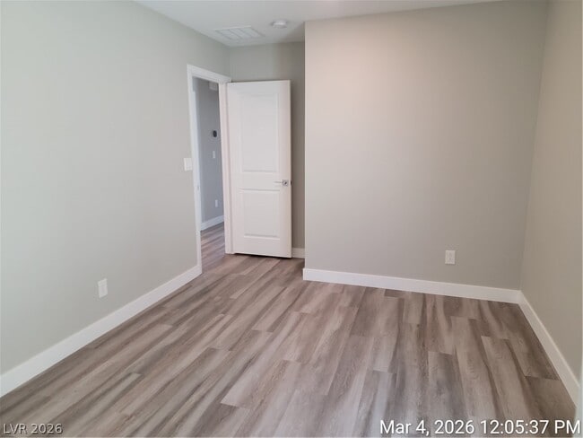 Building Photo - 2818 Frabiele St