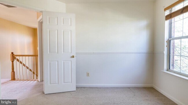 Building Photo - 45416 Baggett Terrace
