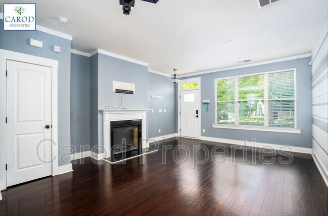 Building Photo - 3840 Willow Green Pl