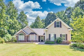 Building Photo - 4556 White Horse Dr