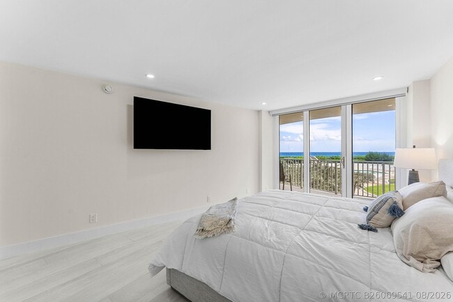 Building Photo - 3360 S Ocean Blvd