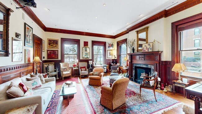 Building Photo - 404 Beacon St