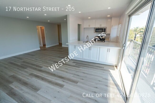 Building Photo - 17 Northstar St