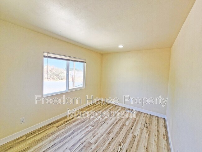 Building Photo - 7701 S Arabian Way