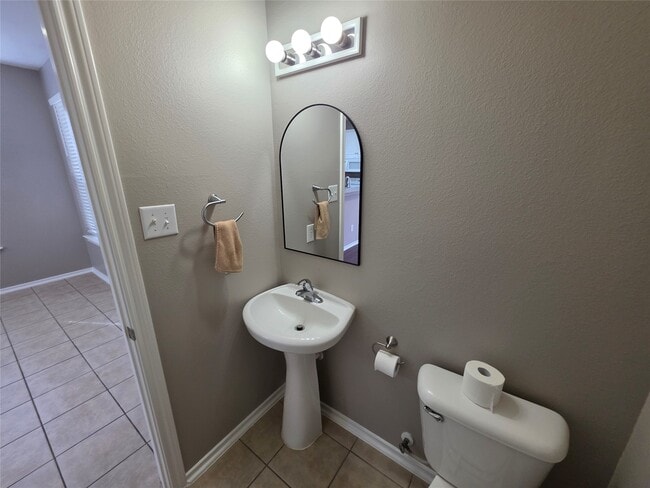 Building Photo - 94 N Burberry Park