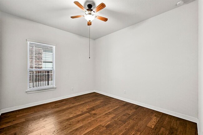 Building Photo - 308 Montalcino Blvd