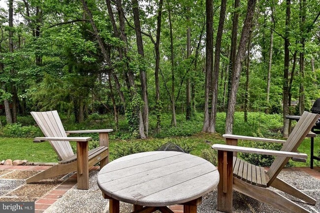 Building Photo - 3714 Carriage House Ct
